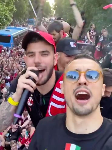 引领着潮流 引领着潮流