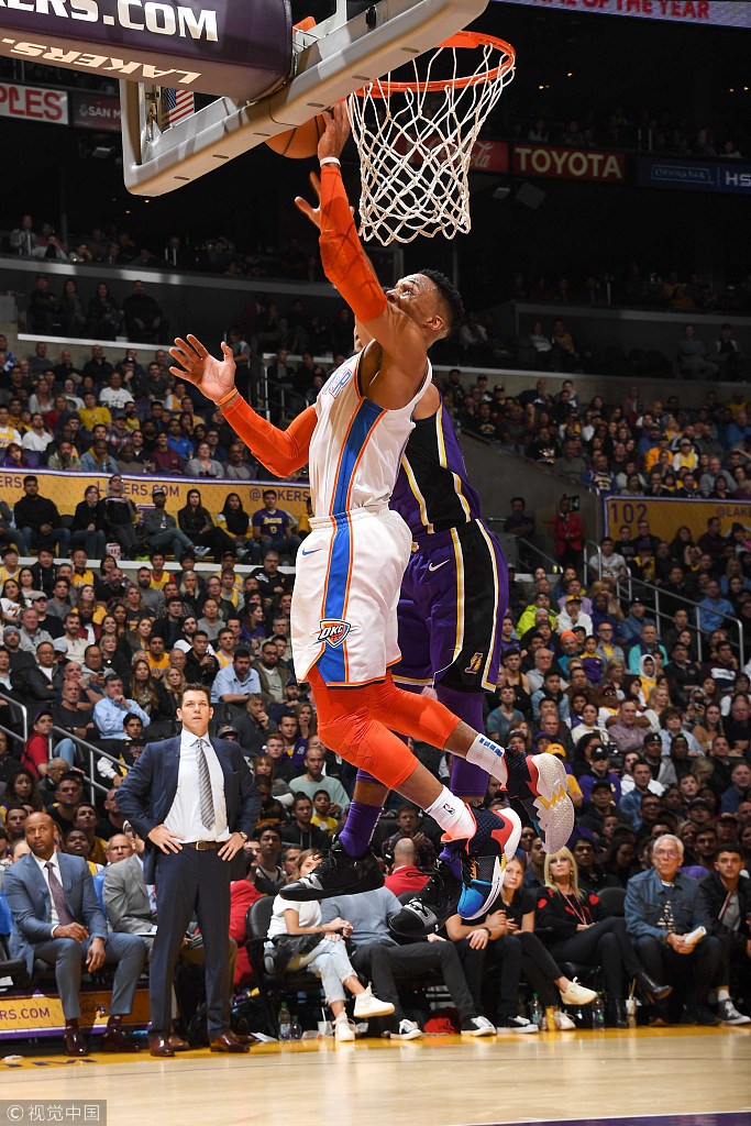 做出艰难的 做出艰难的