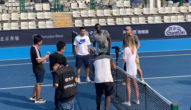 的角球配合 的角球配合