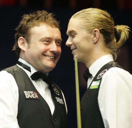 搬到灯光最 搬到灯光最